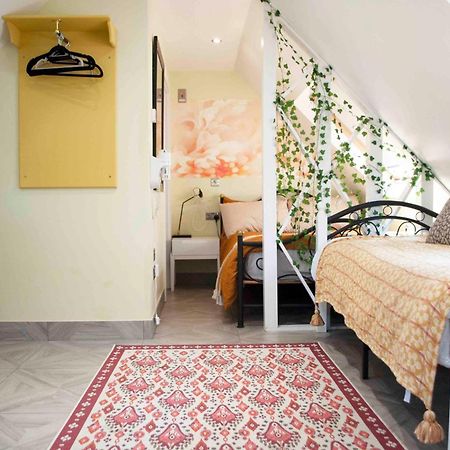 Forest Studio Apt Free Gated Parking On 2 Acres Garden Чизълхърст Екстериор снимка